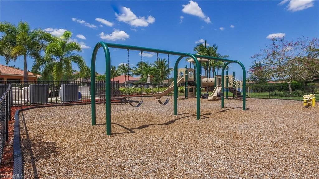 10960 Cherry Laurel DR-32