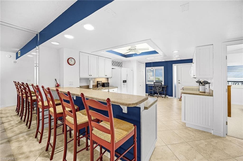4265 Bay Beach LN 522-3