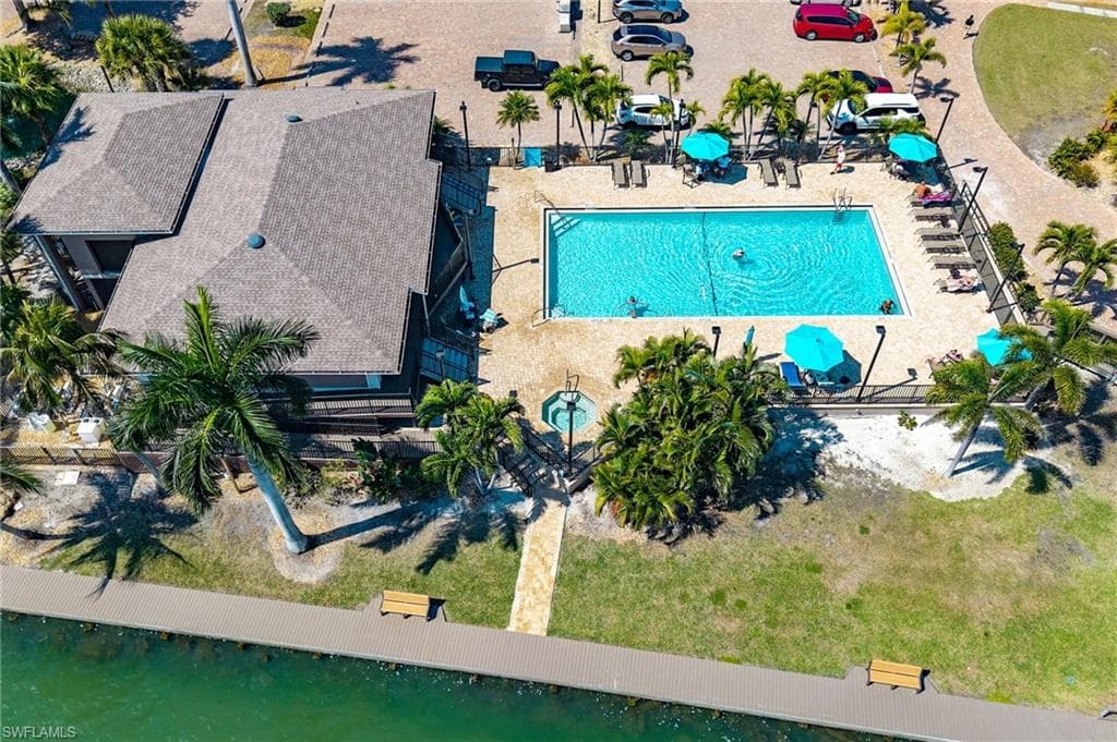 4265 Bay Beach LN 522-28