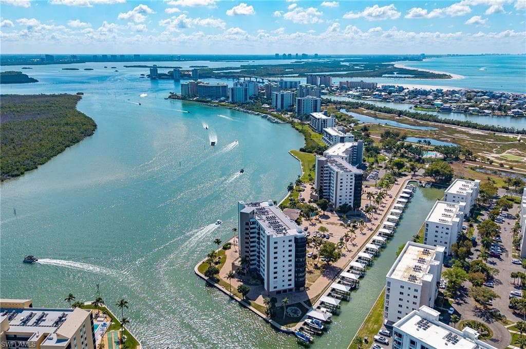4265 Bay Beach LN 522-24