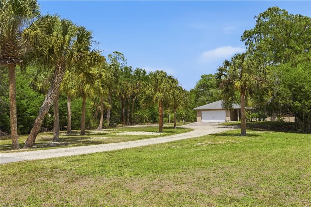 5681 Bur Oaks LN-6