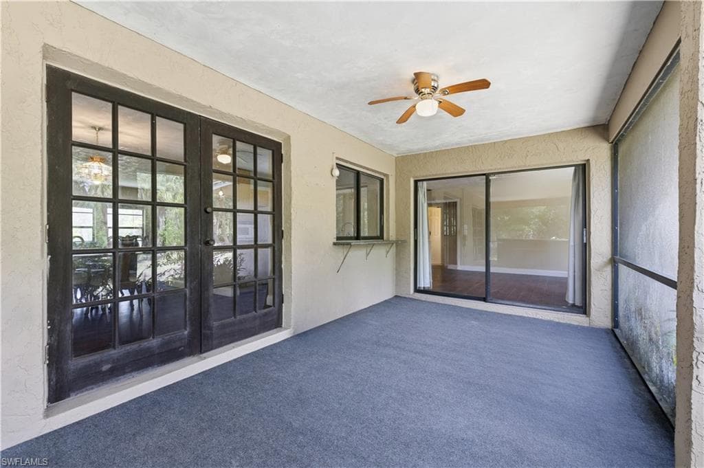 5681 Bur Oaks LN-26