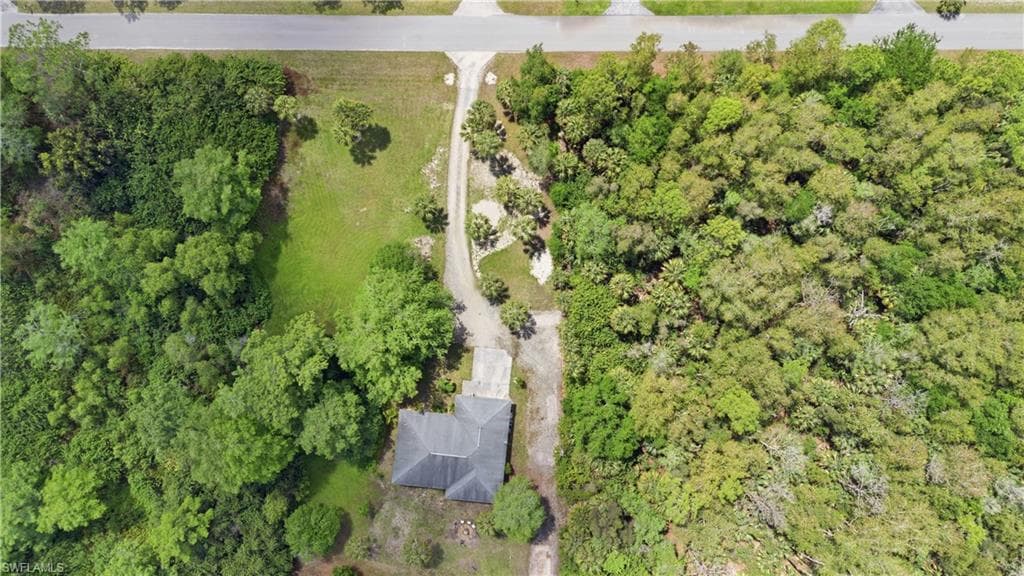 5681 Bur Oaks LN-1