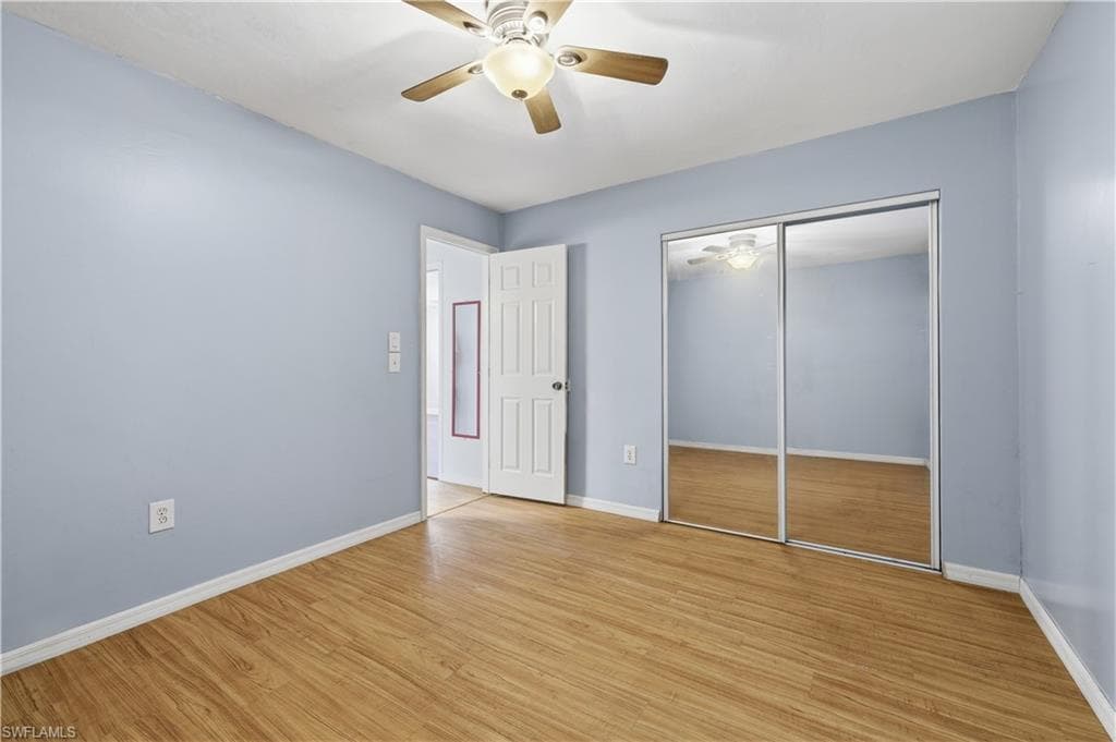 5681 Bur Oaks LN-21