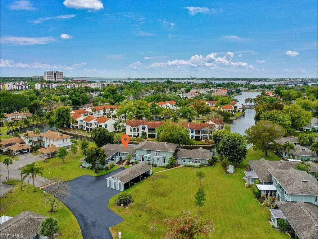 4263 Island CIR D-3