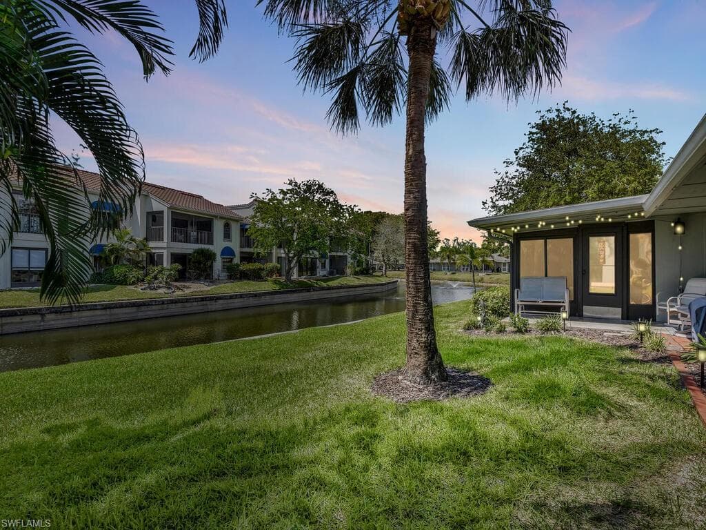 4263 Island CIR D-20