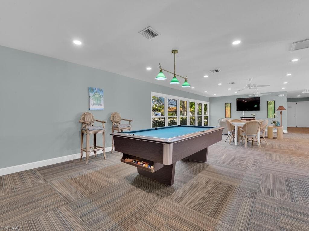 4263 Island CIR D-41