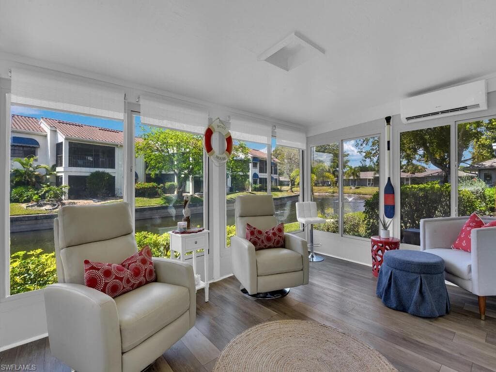 4263 Island CIR D-19