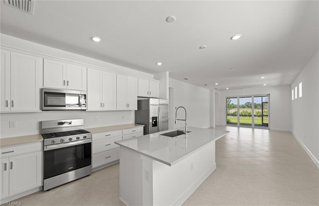 7144 Chapel Creek LN-9