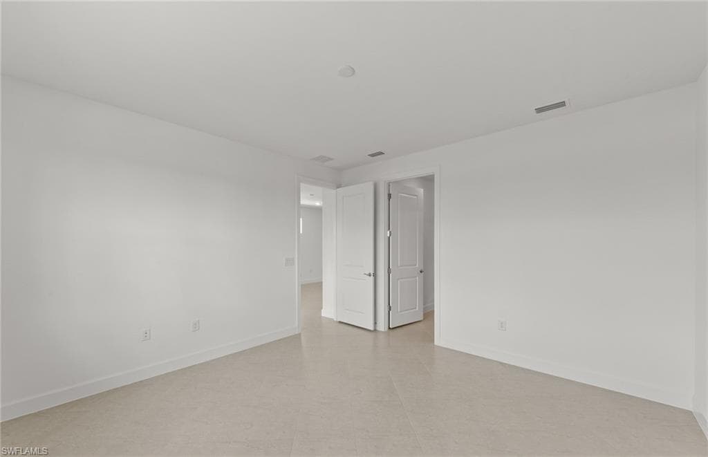 7144 Chapel Creek LN-21