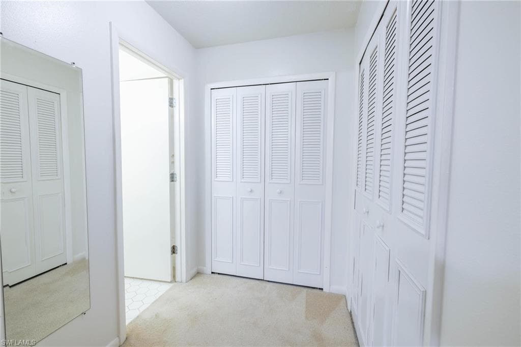 1390 Myerlee Country Club BLVD-13