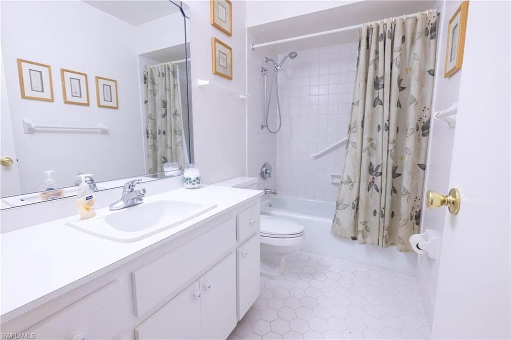 1390 Myerlee Country Club BLVD-17