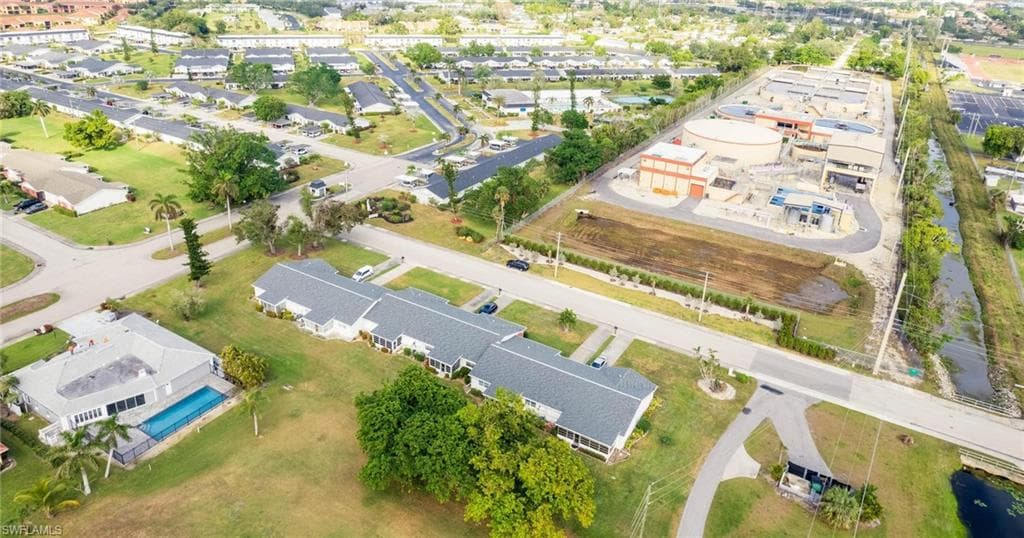 1390 Myerlee Country Club BLVD-30