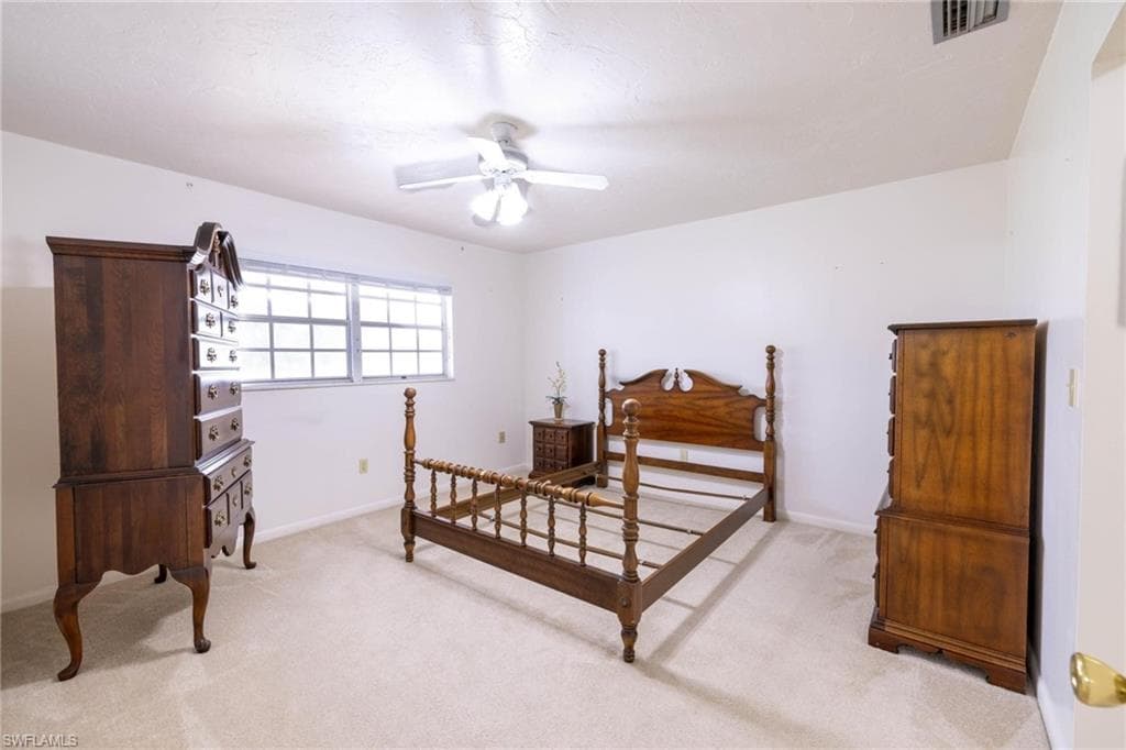 1390 Myerlee Country Club BLVD-11