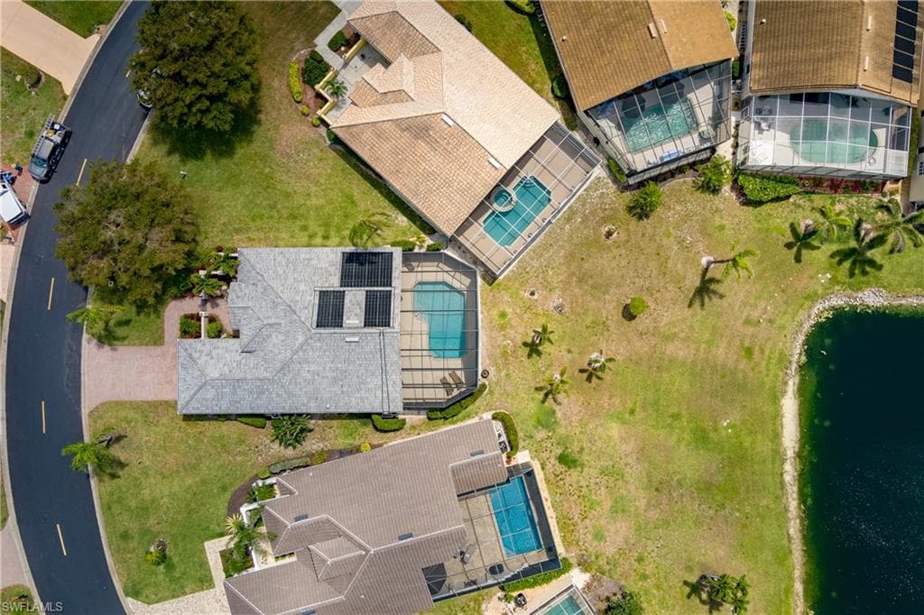 28460 Highgate DR-33