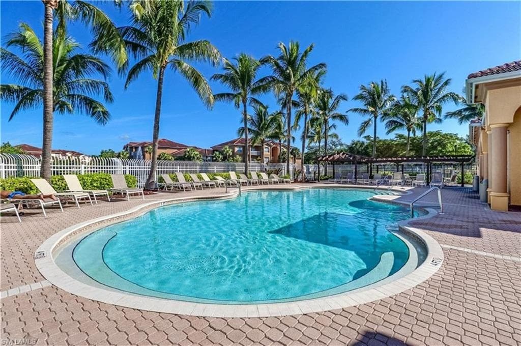 15655 Ocean Walk CIR 205-25