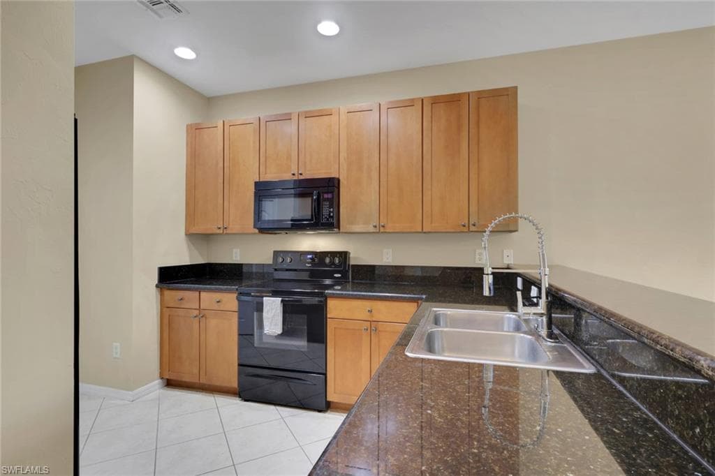 10260 Olivewood WAY 58-12