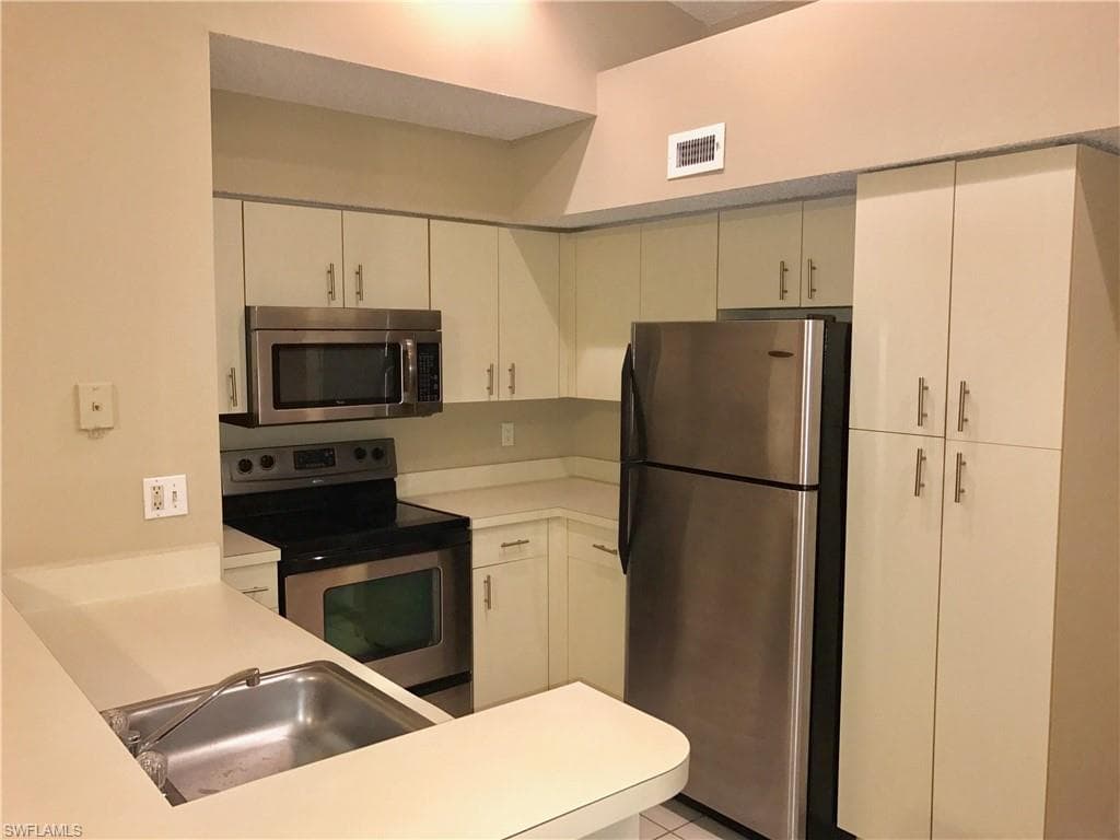 13555 Eagle Ridge DR 936-12