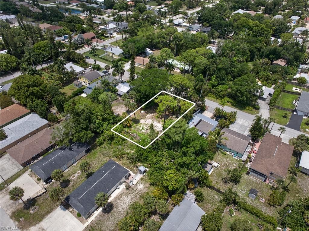 10010 Carolina ST-1