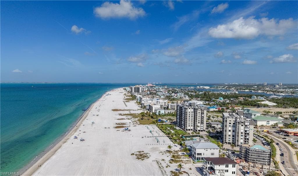 2810 Estero BLVD 713-34