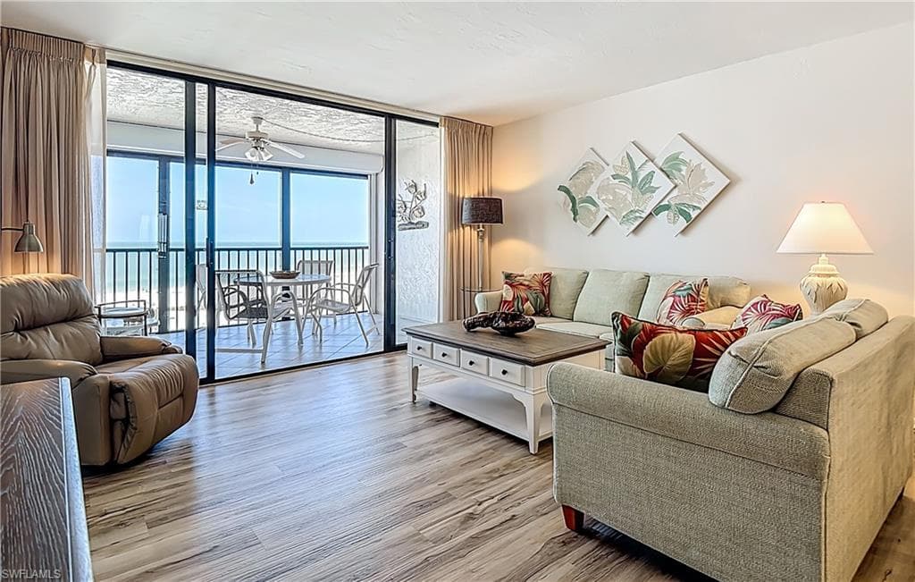 2810 Estero BLVD 713-10