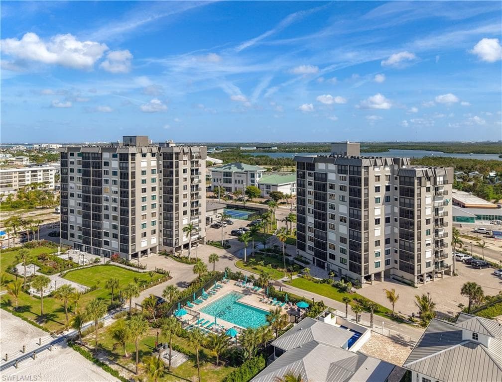 2810 Estero BLVD 713-29