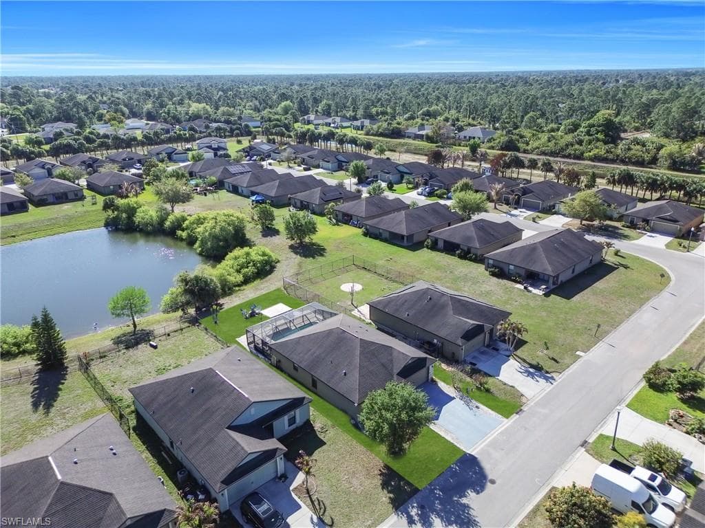 175 Shadowview CT-36