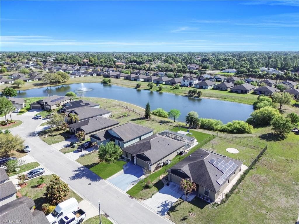 175 Shadowview CT-33