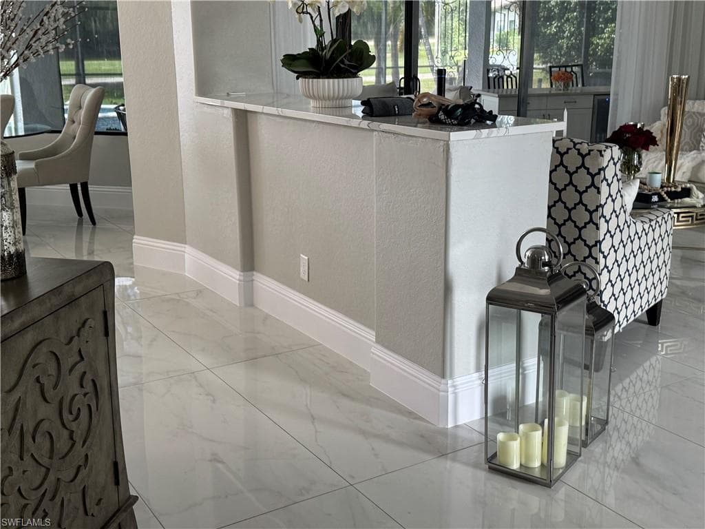 12371 Water Oak DR-49