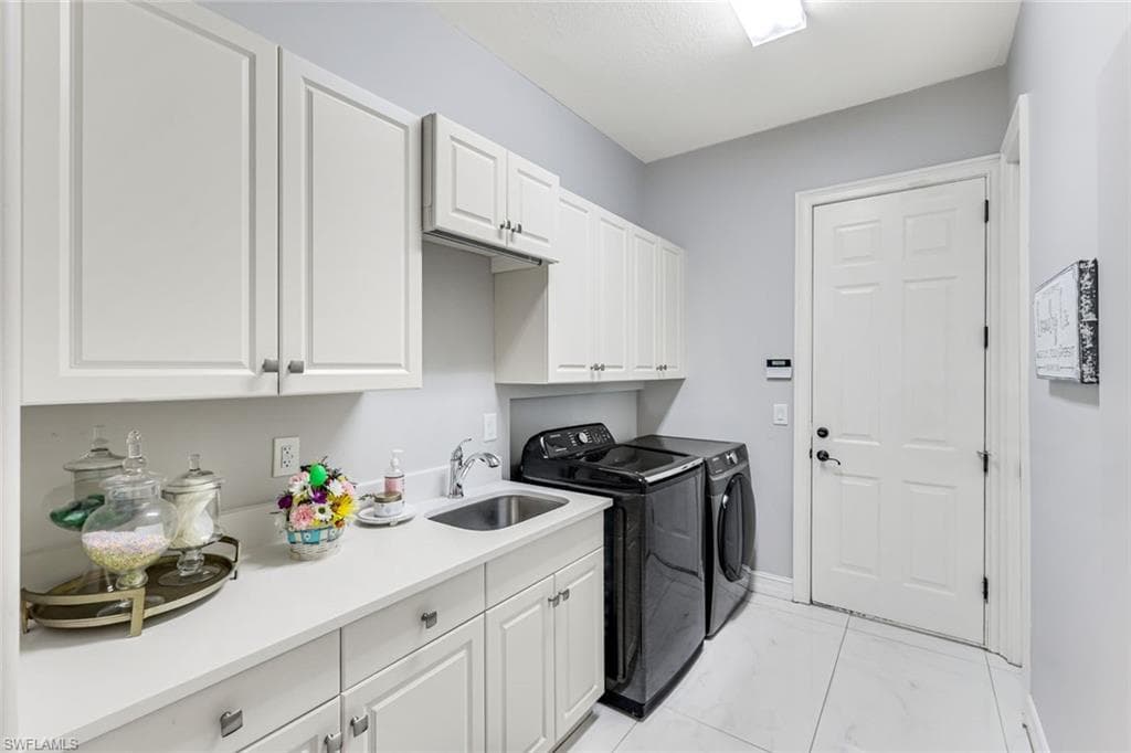12371 Water Oak DR-33