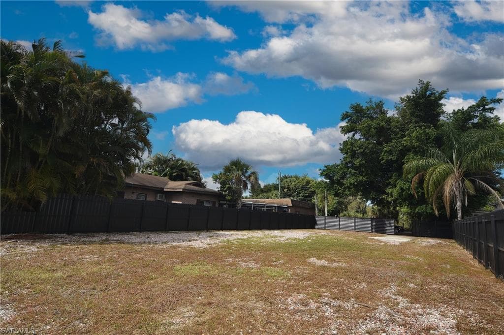 2228 Marina Park DR-18