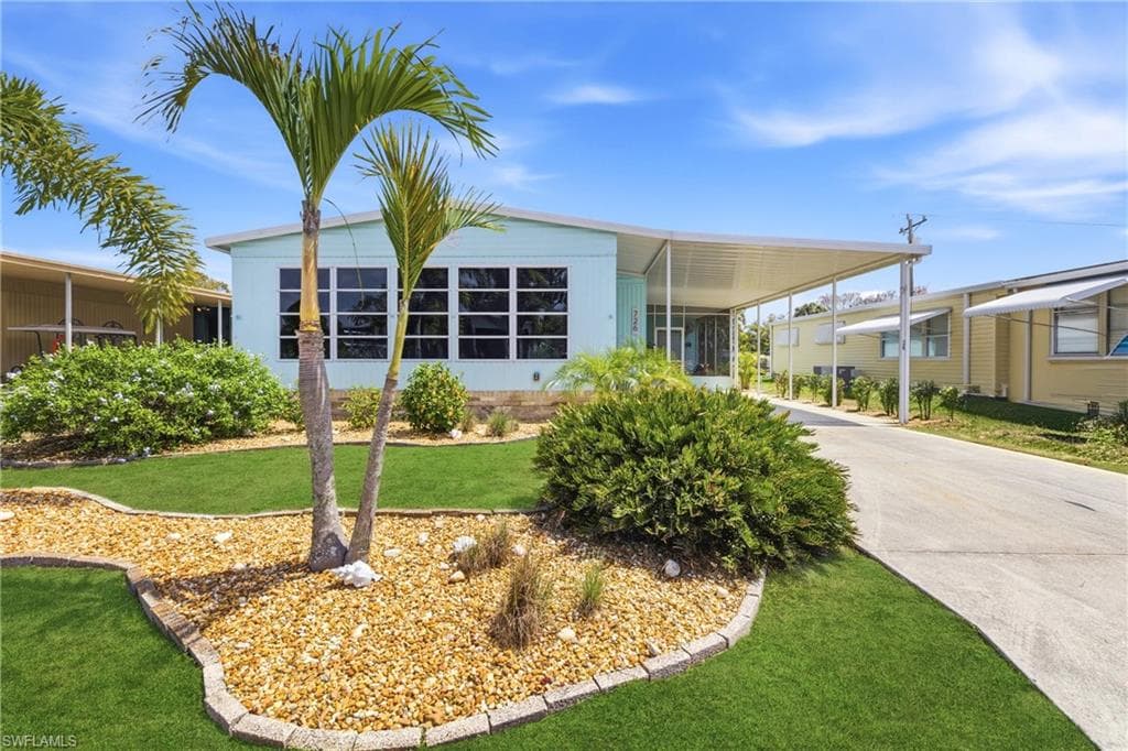 726 Knotty Pine CIR-2