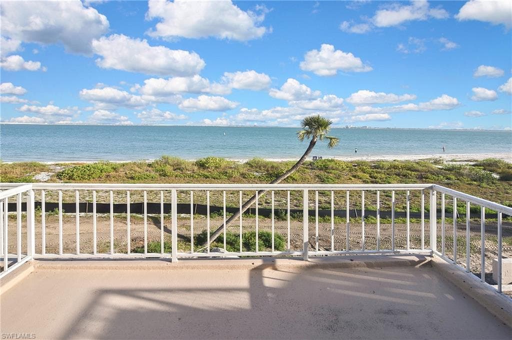 200 Periwinkle WAY 225-1