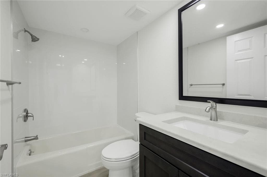 15011 Punta Rassa RD 403-16