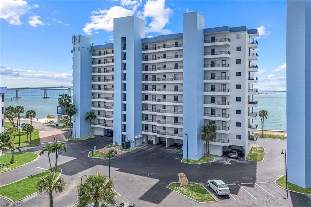 15011 Punta Rassa RD 403-19