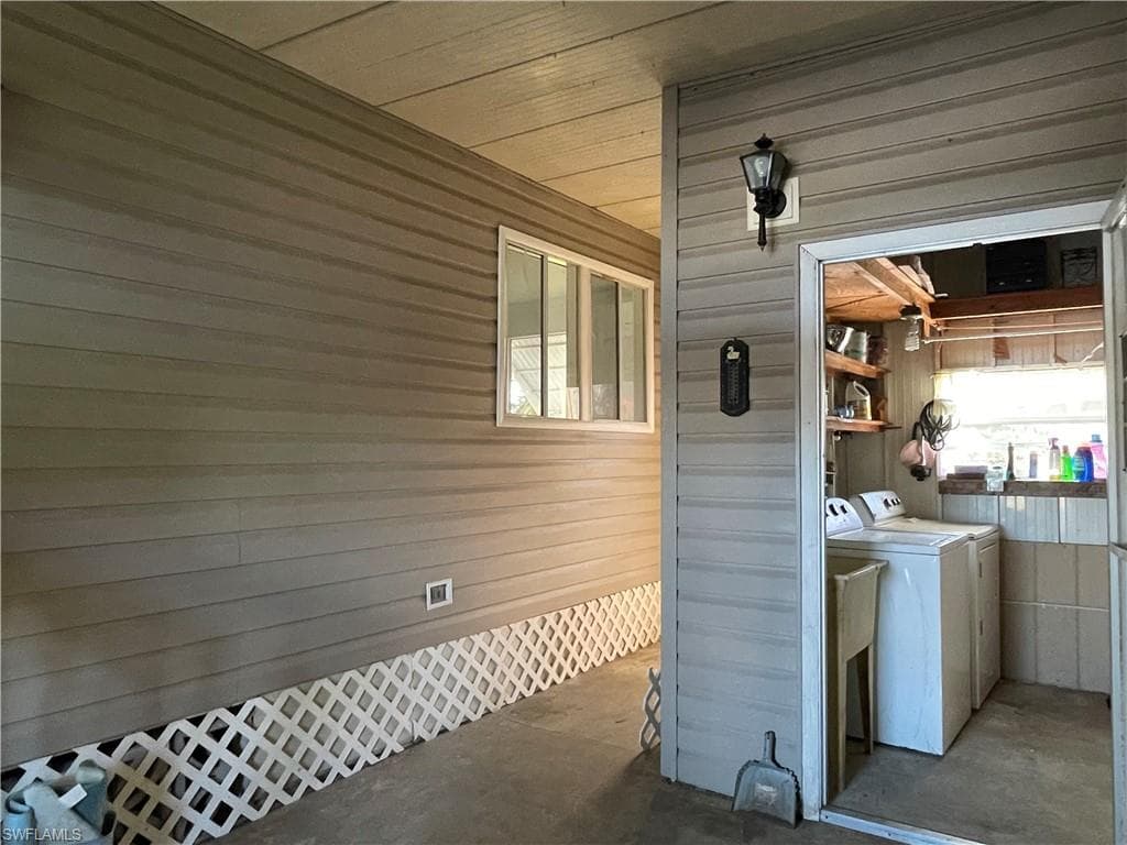5506 Virginia Dare LN-28
