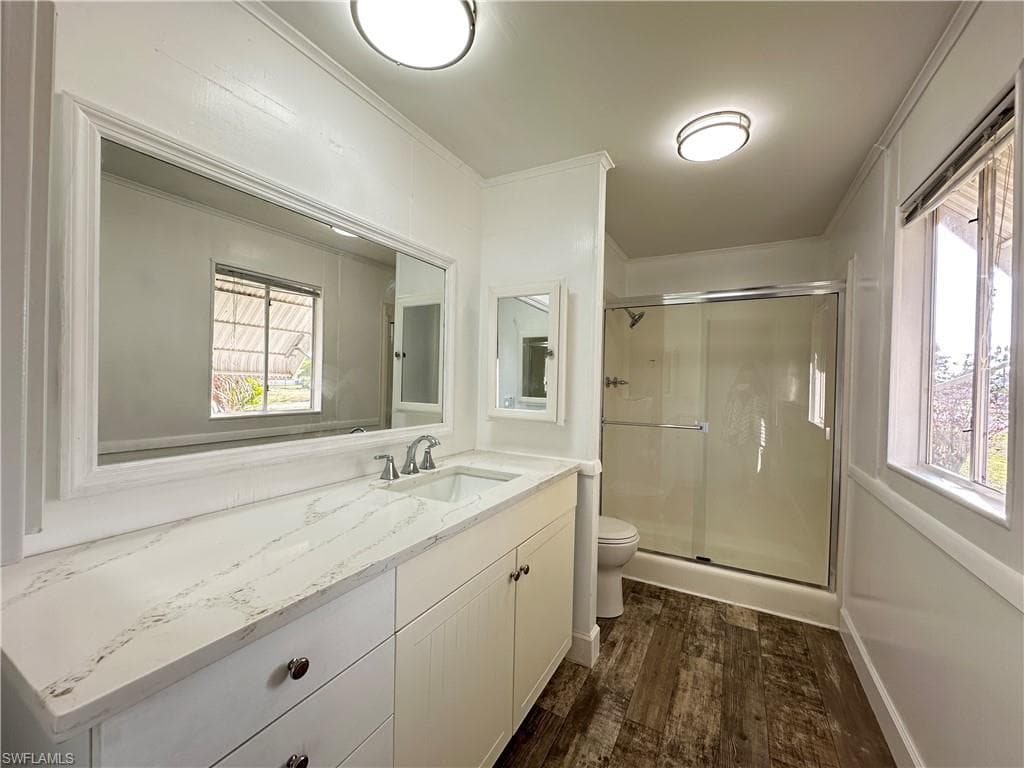 5506 Virginia Dare LN-24