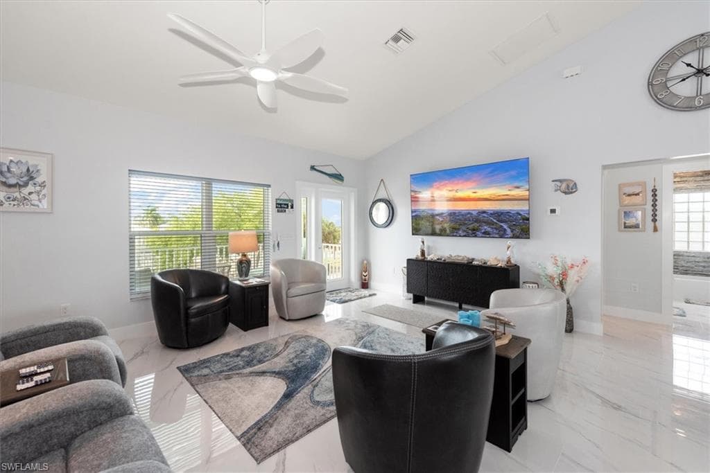 5545 Avenida Pescadora-7