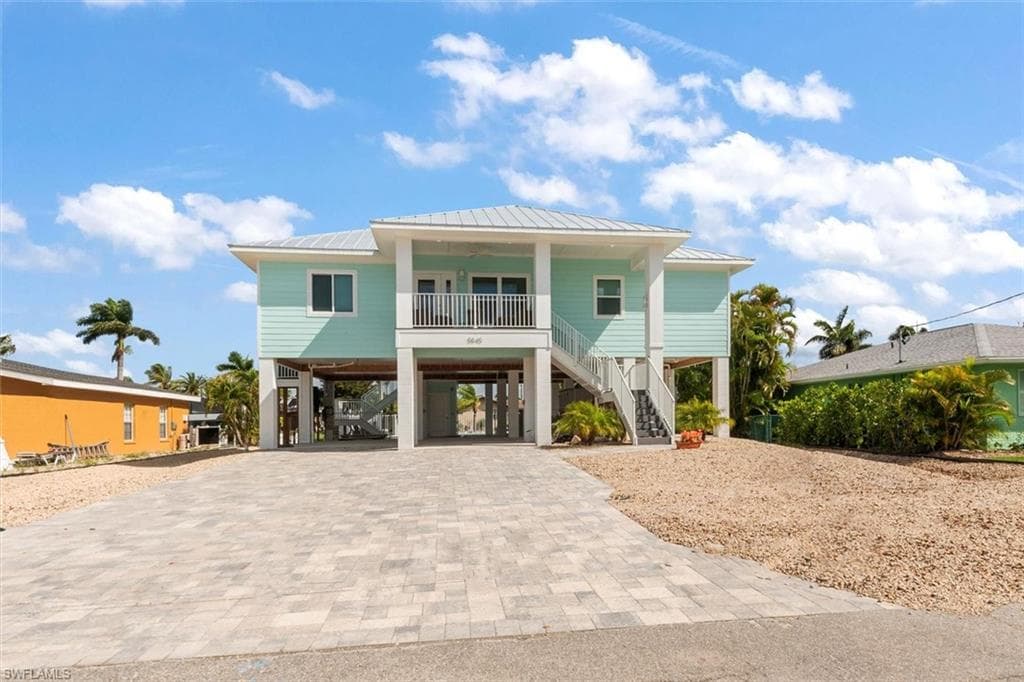 5545 Avenida Pescadora-1