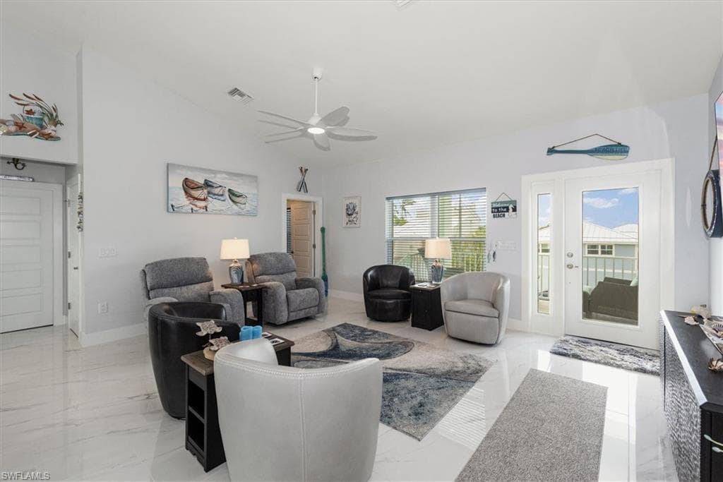 5545 Avenida Pescadora-5