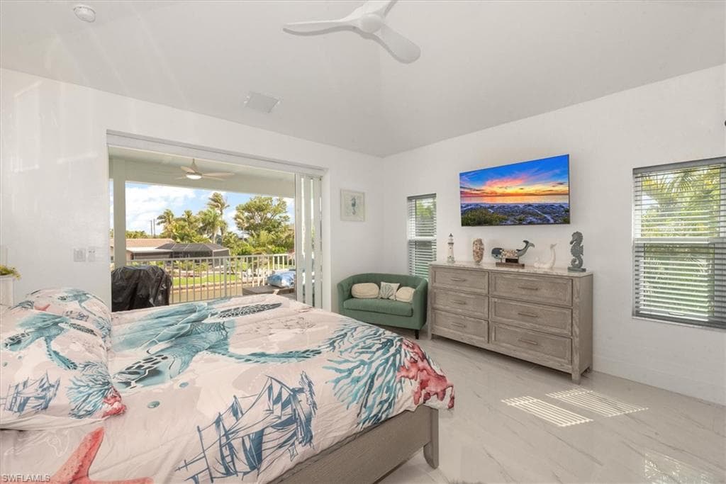 5545 Avenida Pescadora-20