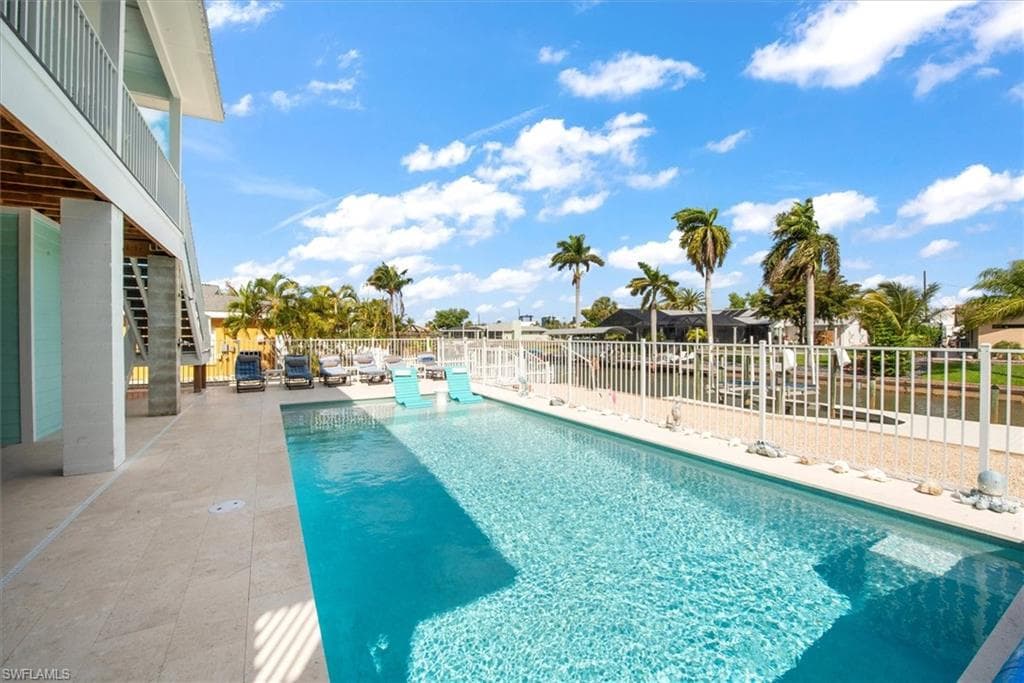 5545 Avenida Pescadora-34