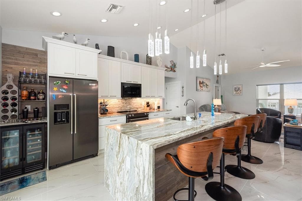 5545 Avenida Pescadora-11