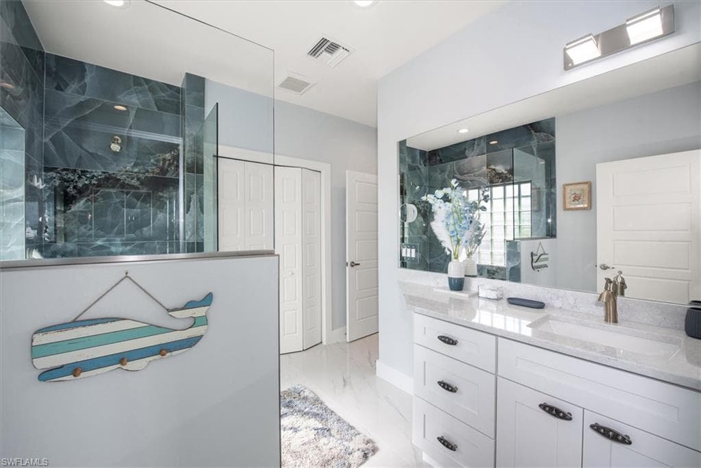 5545 Avenida Pescadora-21