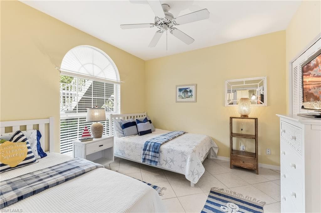 8161 Twelve Oaks CIR 512-9