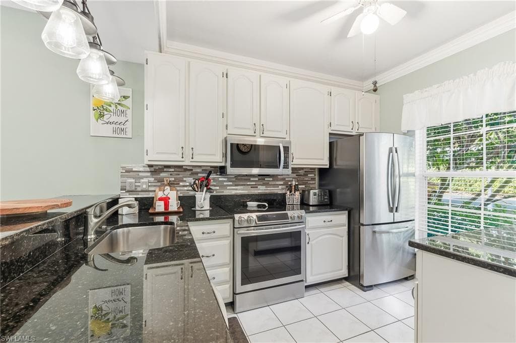 8161 Twelve Oaks CIR 512-4