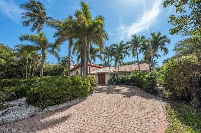 778 Broad CT S-2