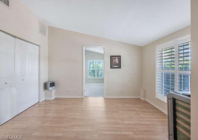 778 Broad CT S-6