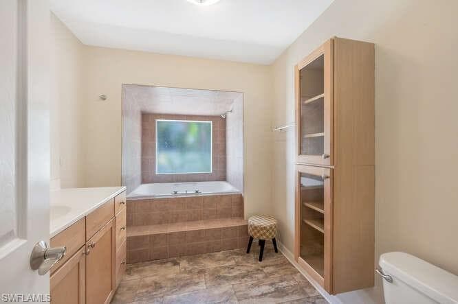 778 Broad CT S-17