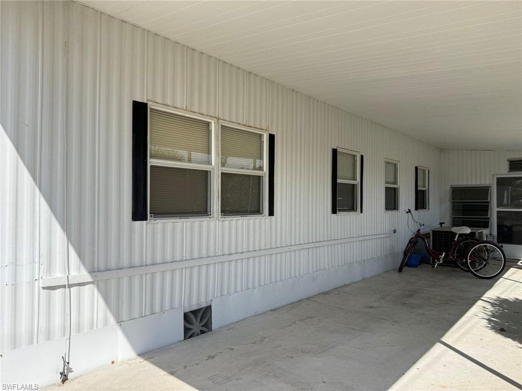 120 Lantern PL-6
